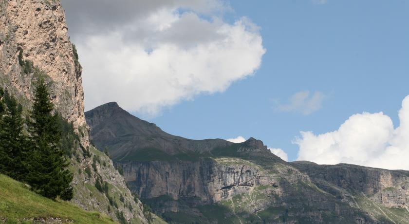 Cedepuent De Sot Apartman Selva di Val Gardena Szoba fotó