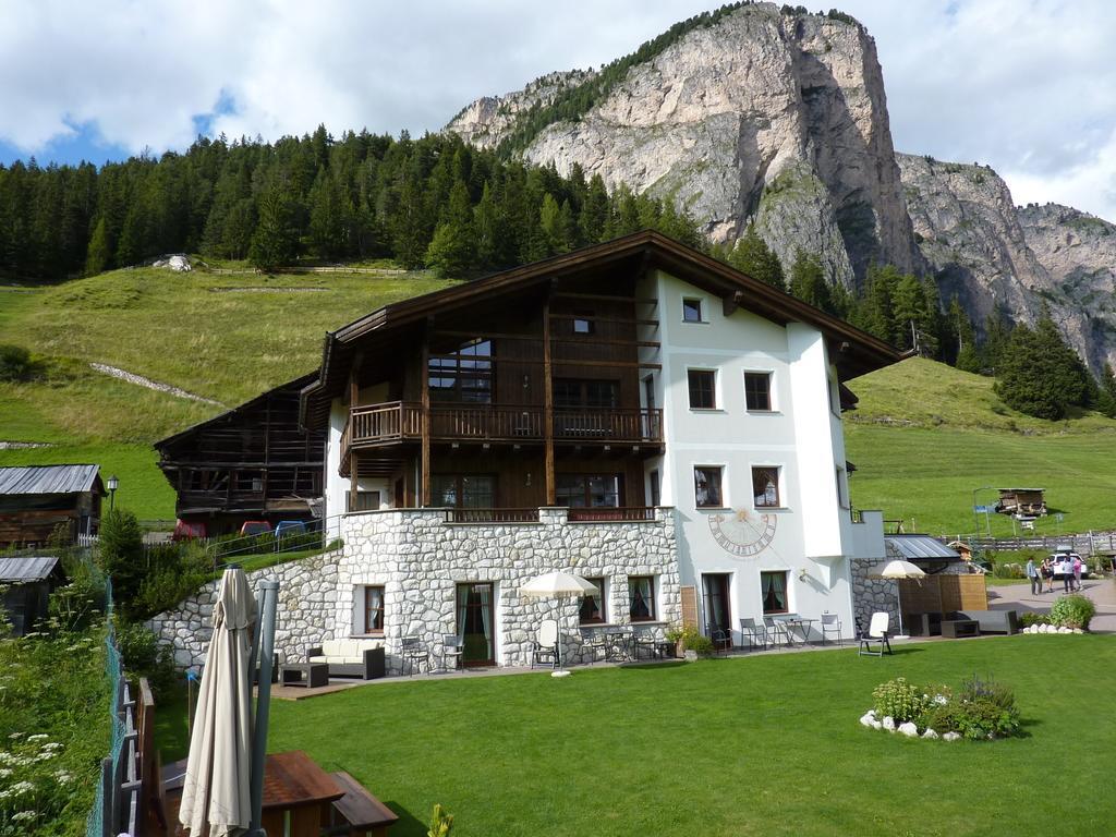 Cedepuent De Sot Apartman Selva di Val Gardena Szoba fotó